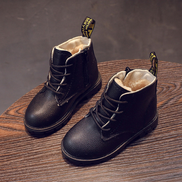 Alkalmi gyerekcsizma lányoknak többféle színben