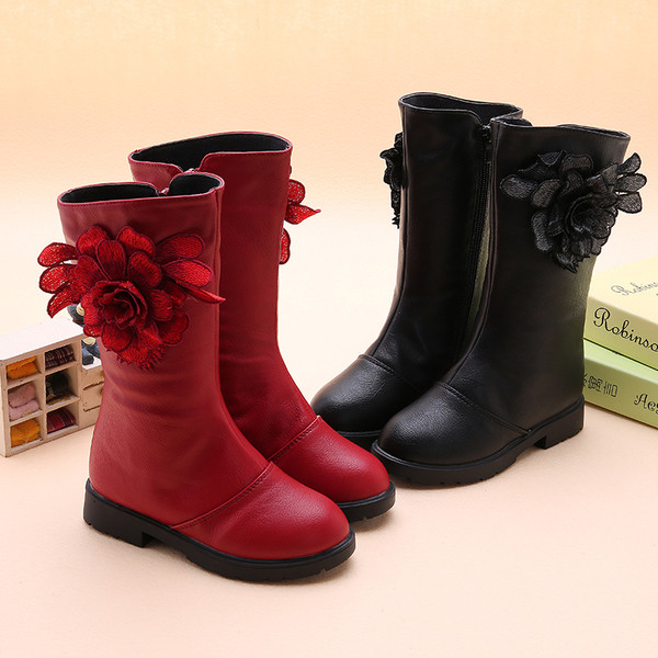 Modern gyerekcsizma lányoknak 3D elemmel