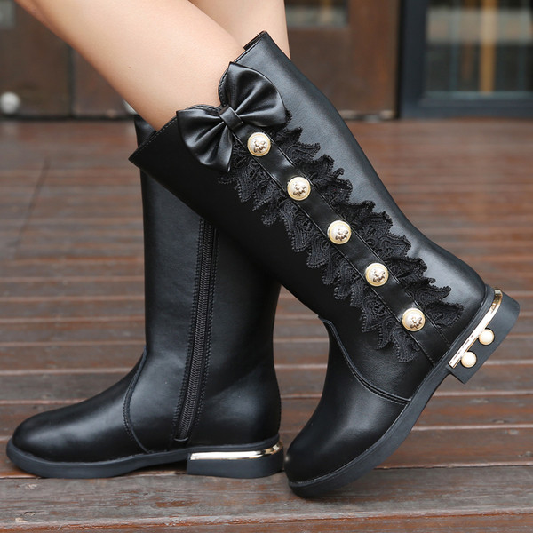 Modern, díszkövekkel díszített csizma lányoknak