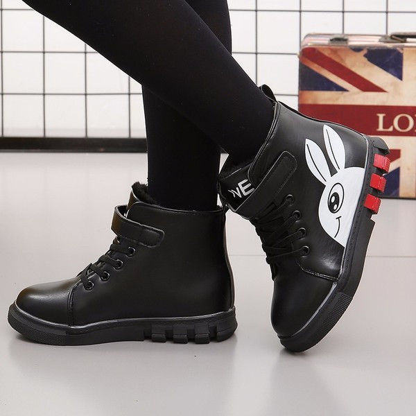 Gyermek tornacipő lányoknak két színben, rátéttel