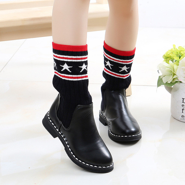 Stílusos gyerekcsizma lányoknak két színben