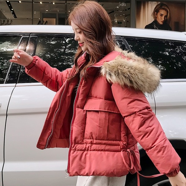 Modern női téli kabát kapucnival, több színben