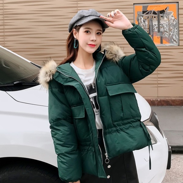 Modern női téli kabát kapucnival, több színben