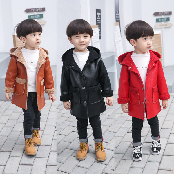 Stílusos, öko bőrből készült gyerekkabát puha béléssel több színben, lányoknak és fiúknak egyaránt