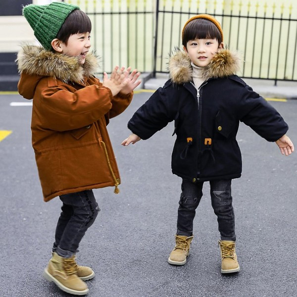 Aktuális gyerekkabát fiúknak aszimmetrikus modell két színben