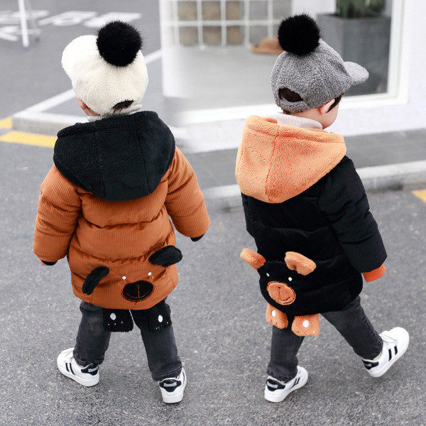 Téli gyerekdzseki 3D elemmel és pehely kapucnival két színben