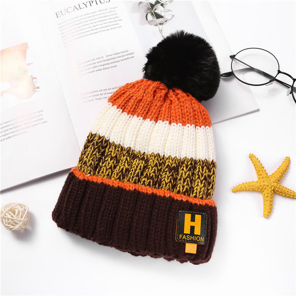 Modern gyerek sapka lányoknak és fiúknak különböző színekben