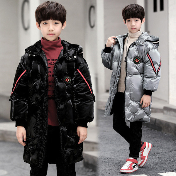 HIT Aktuális gyerekkabát fiúknak hosszú modell két színben