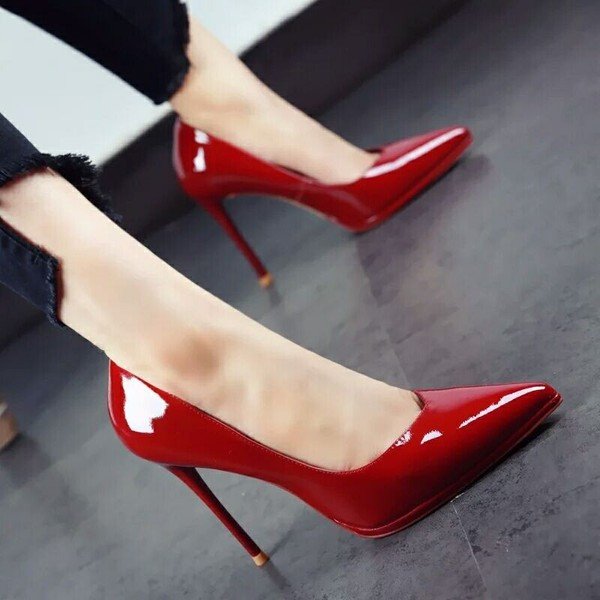Női elegáns magas sarkú cipő több színben