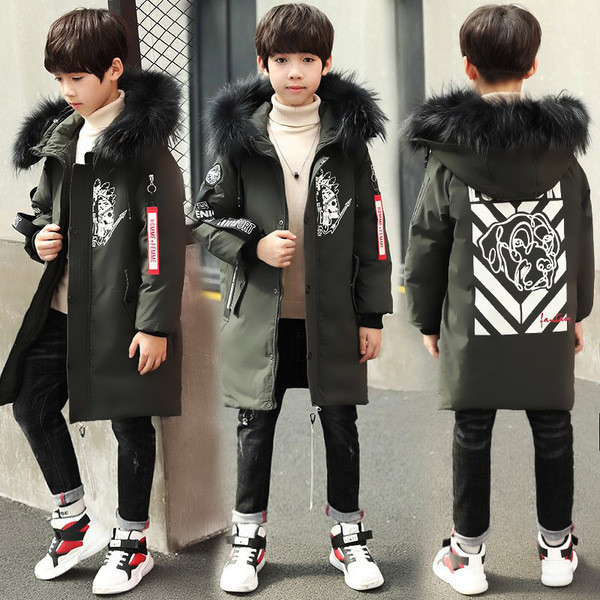 Modern gyerek kabát fiúknak színes applikációs hosszú modellel három színben