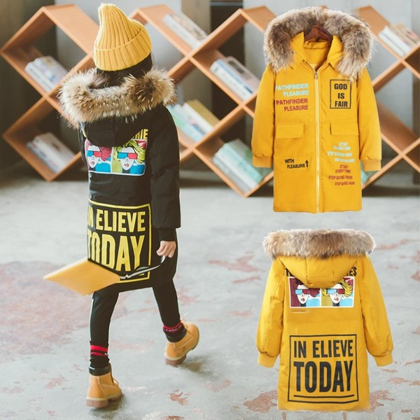 Modern gyerekkabát lányoknak, kapucnival, két színben