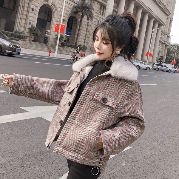 Stílusos női kabát pehely két színben