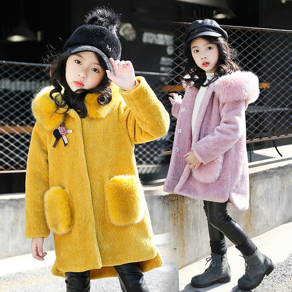 Modern gyerekdzseki hosszú modell több színben is