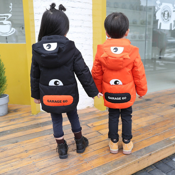 Modern gyerek dzseki lányoknak és több színben tudok olvasni 3D elemmel