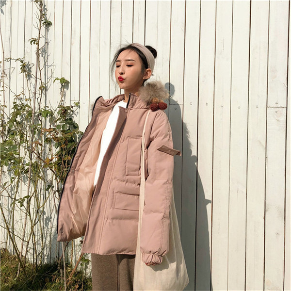 Modern női kabát - széles modell kapucnival