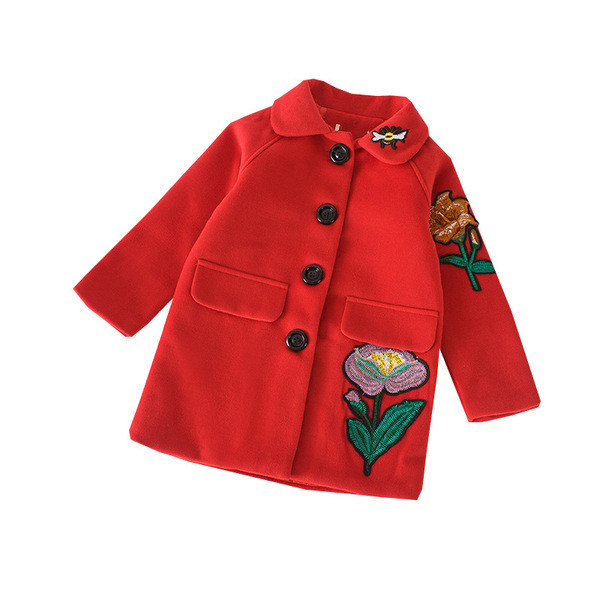 Modern gyerekkabát lányoknak három színben virágos hímzéssel