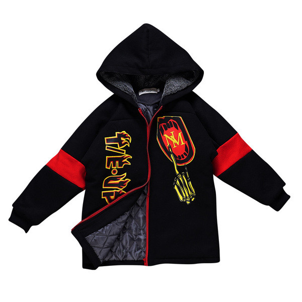 Modern gyerek kabát fiúknak, színes díszítéssel