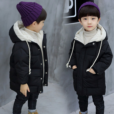 Fiúknak való napi gyerekkabát két színben