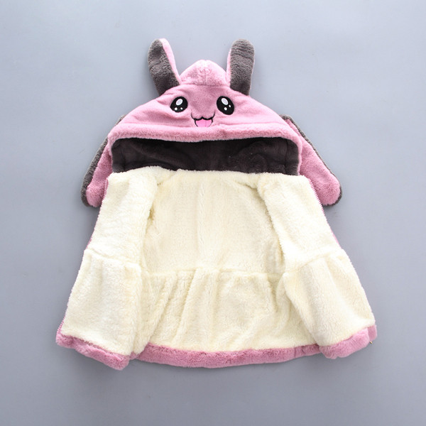 Modern női kabát 3D elemmel