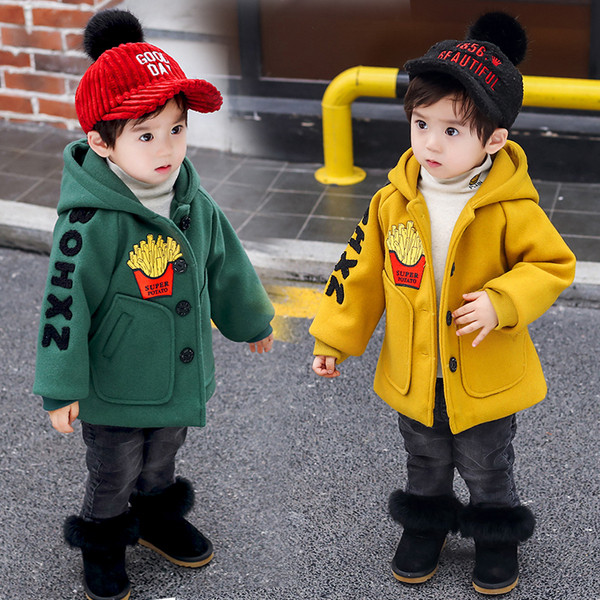 Modern gyerekkabát kapucnival és rátéttel, két színben