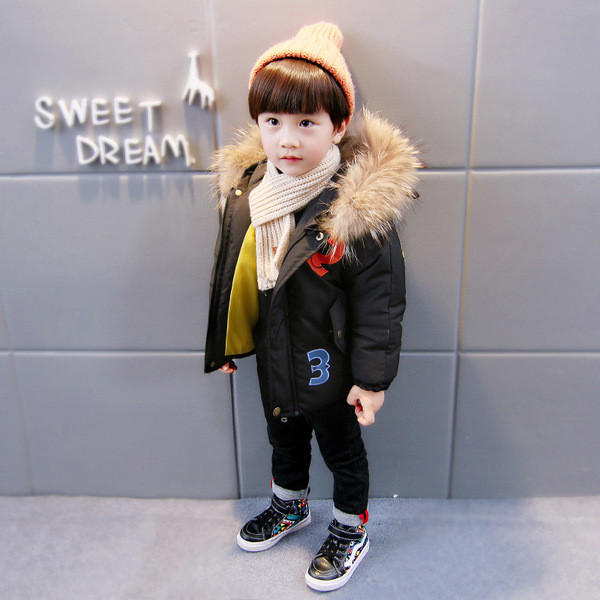 Sport-hétköznapi gyerekdzseki fiúknak színfelvitellel, két színben