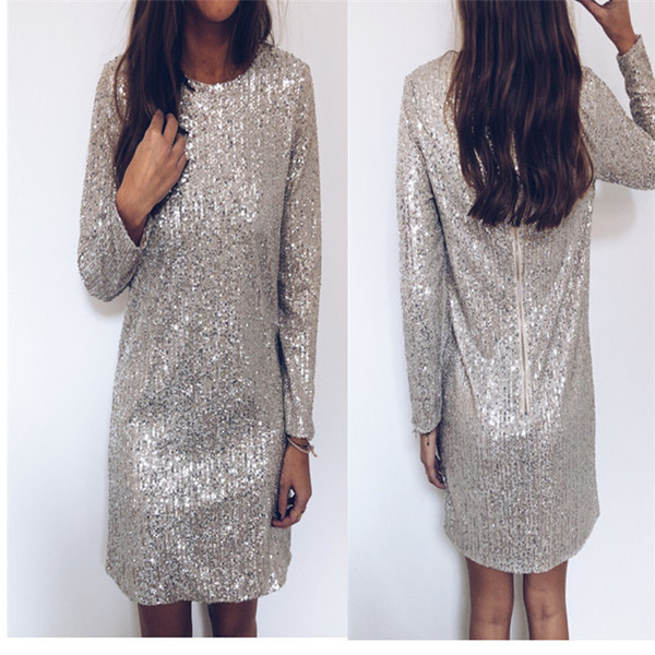 Stílusos női ruha rövid modell fényes hatással