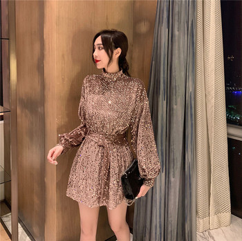 Modern női ruha flitterekkel, két színben