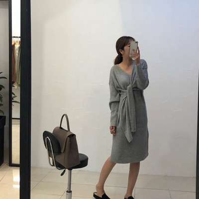 Női téli ruha V-nyakú nyakkendővel több színben