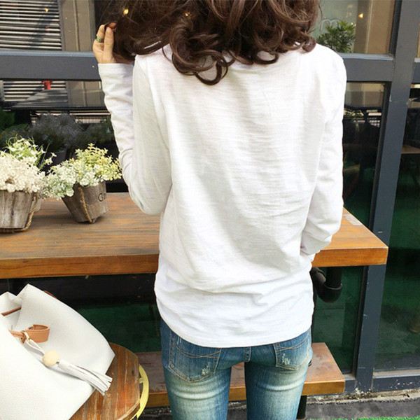 Modern női blúz, hosszú ujjú fehér, rózsaszín, sárga és fekete színben