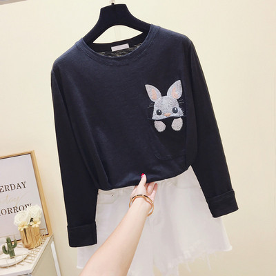 Modern női blúz öt színben hímzéssel