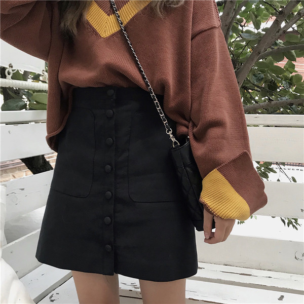 Modern női szoknya magas derékkal, két színben