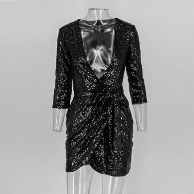 Női ruha mély V-nyakkal, két színben