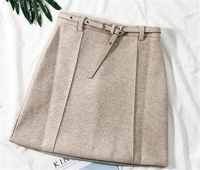Stílusos női téli szoknya magas derékkal és övvel több színben