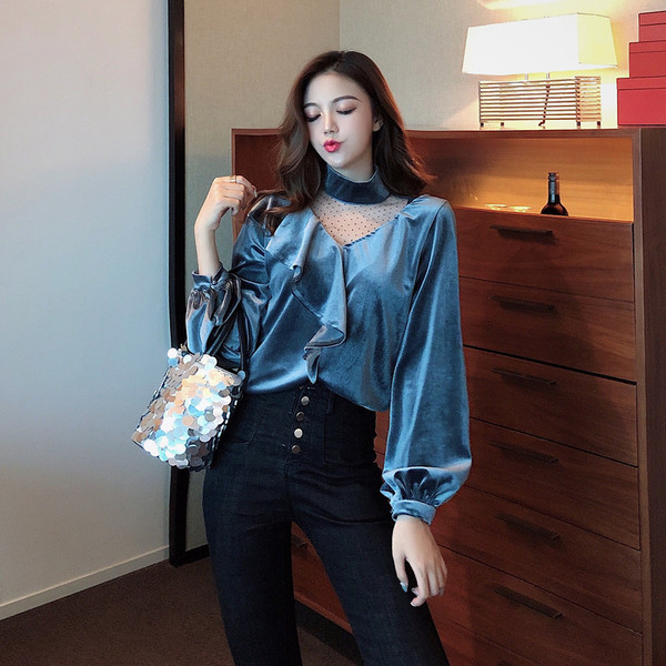 Stílusos női bársony blúz csipkével, két színben