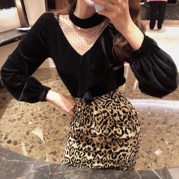 Stílusos női bársony blúz csipkével, két színben