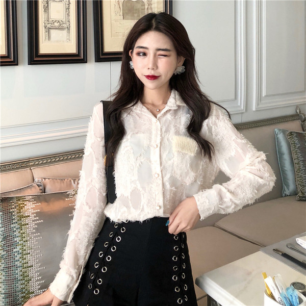 Stílusos női ing csipkével, két színben