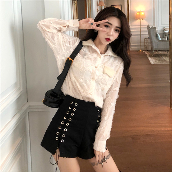 Stílusos női ing csipkével, két színben