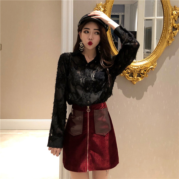 Stílusos női ing csipkével, két színben