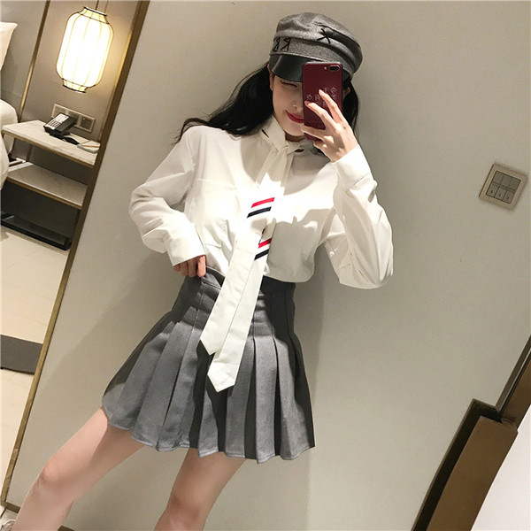 Нова стилна дамска риза в бял цвят