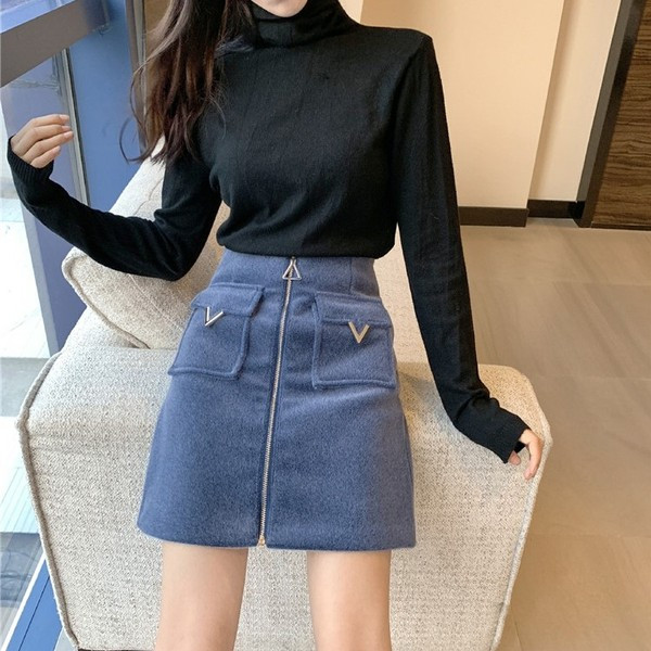 Női téli szoknya zsebekkel és cipzárral több színben