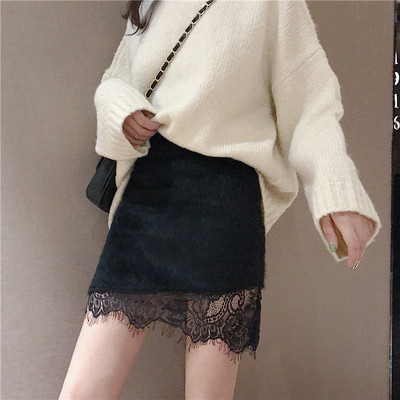 Aktuális női rövid szoknya csipkével, két színben