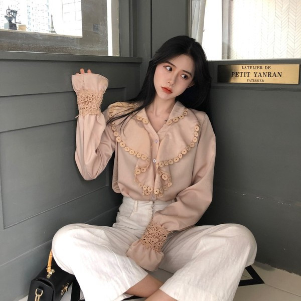 Egyedi női csipkeblúz, két színben