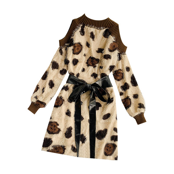 Modern női téli ruha nyitott vállú több színben