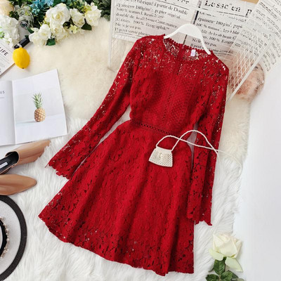 Elegáns női csipkeruha, hosszú ujjal több színben