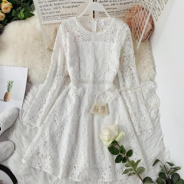 Elegáns női csipkeruha, hosszú ujjal több színben