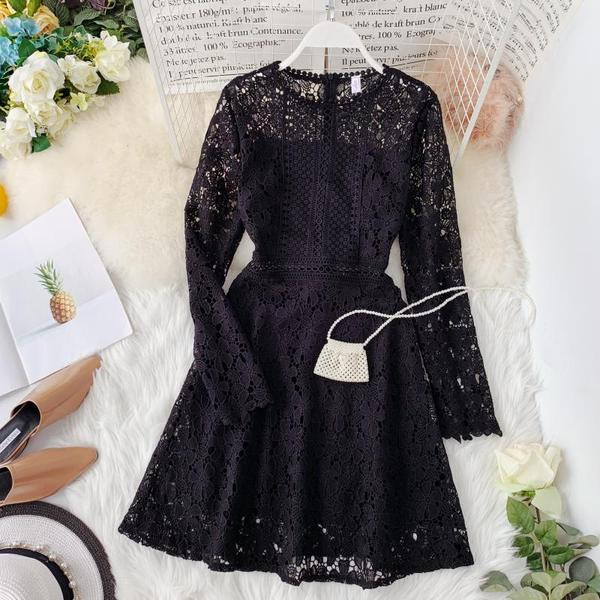 Elegáns női csipkeruha, hosszú ujjal több színben