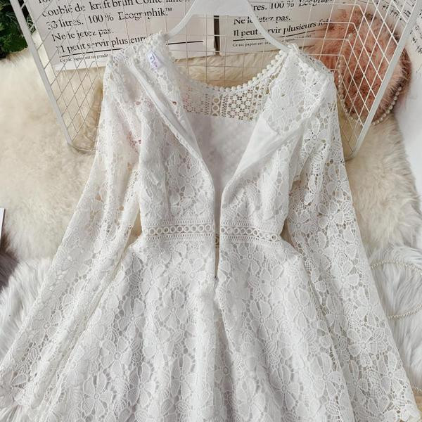 Elegáns női csipkeruha, hosszú ujjal több színben