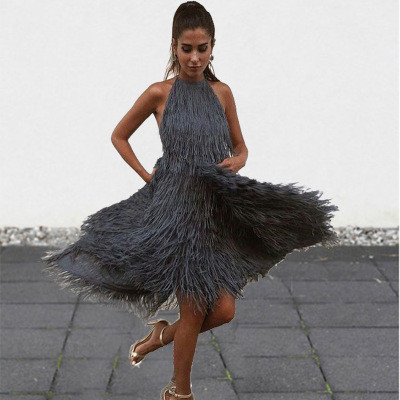 Új modell női ruha csupasz háttal, rojtokkal több színben