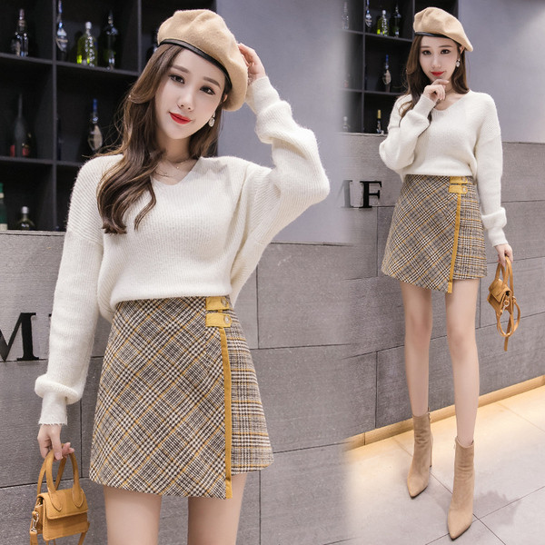 Modern női szoknya Karcsú modell két színben