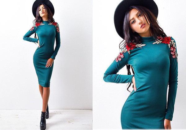 Modern női ruha virágos motívumokkal több színben